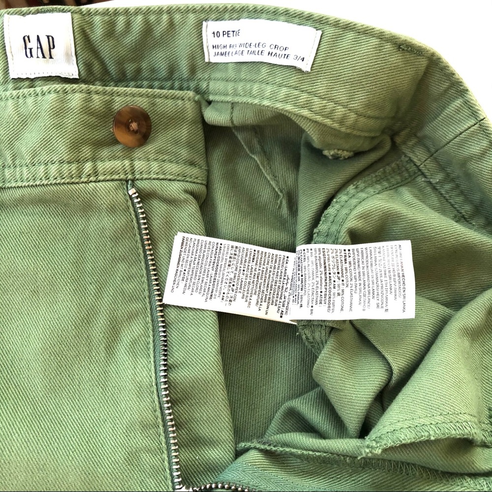 Gap High Rise Crop Khaki-NWT - Picture 5 of 12